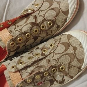 Coach, slip on, size 8